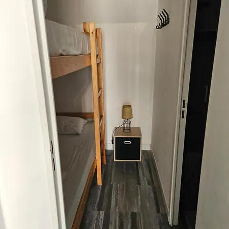 Maisonnette Au Bord Du Marin * Лёкат